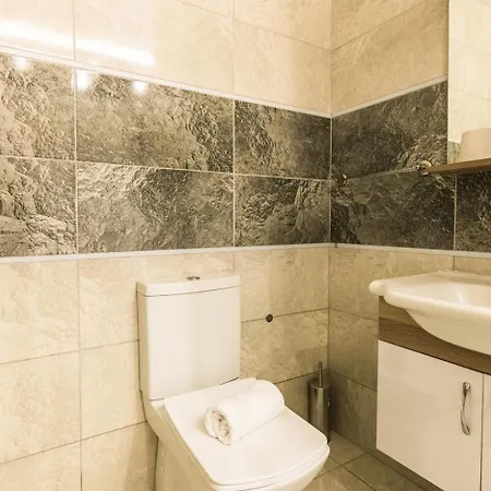 Villa Yesilkoy 2 Bedroom 6099 *